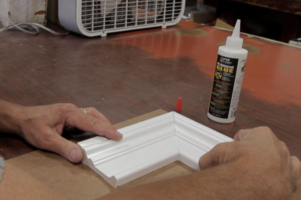 Universal Glue Molding Jointed