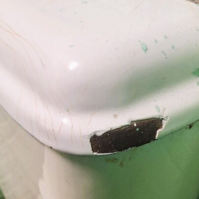 Epoxy-Putty-Stick-Use